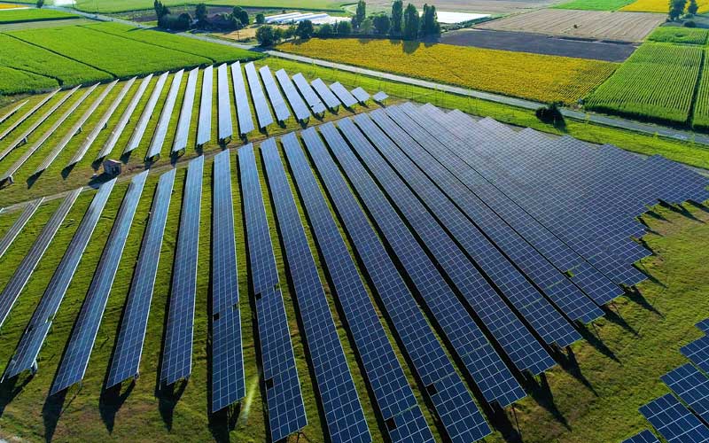 découvrez les avantages d'un terrain photovoltaïque pour produire de l'énergie renouvelable. optimisez votre espace avec des panneaux solaires, contribuez à la transition énergétique et valorisez votre propriété grâce à une solution durable et rentable.
