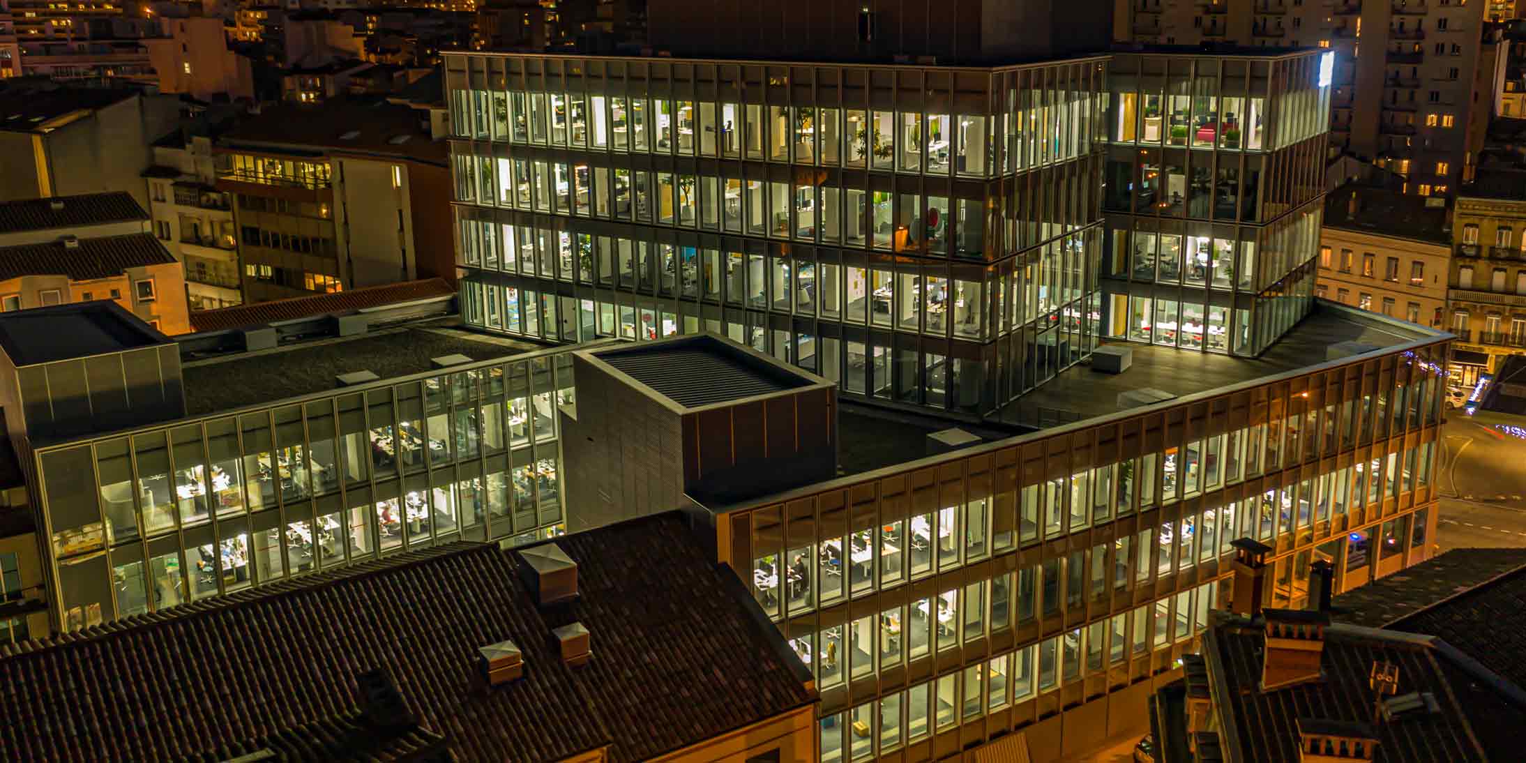découvrez terrasse crédit agricole, votre espace dédié aux solutions bancaires et financières. profitez d'un accompagnement personnalisé pour réaliser vos projets avec confiance, grâce à nos offres sur mesure et notre expertise.