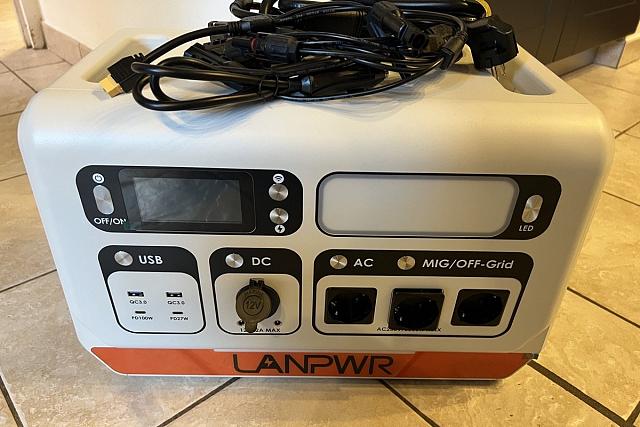 découvrez comment tester efficacement un micro-onduleur pour garantir son bon fonctionnement. suivez notre guide étape par étape pour diagnostiquer les performances et assurer l'optimisation de votre système photovoltaïque.