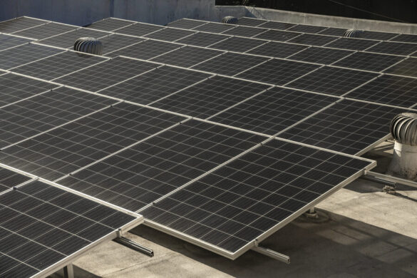 découvrez comment tester un panneau solaire pour garantir son efficacité et sa performance. notre guide vous fournit des conseils pratiques et des méthodes d'évaluation pour optimiser votre installation solaire.