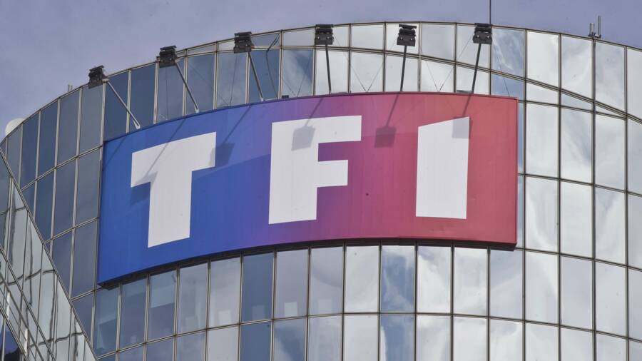 découvrez tf1 atrium, l'espace innovant dédiée aux projets audiovisuels et aux expériences interactives de la chaîne tf1. plongez au cœur de la créativité et de l'excellence en matière de production télévisuelle.
