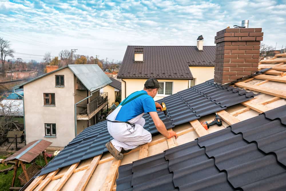 découvrez nos services de toiture de qualité pour protéger votre maison des intempéries. que ce soit pour une réparation, une rénovation ou une installation, notre équipe d'experts est à votre disposition pour assurer la durabilité et l'esthétique de votre toit.