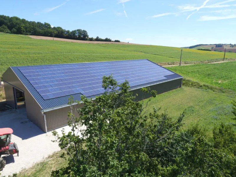 découvrez nos services de toiture edf, spécialisés dans l'installation et l'entretien de toits sécurisés et performants. optimisez l'efficacité énergétique de votre bâtiment tout en garantissant sa durabilité. contactez-nous pour un devis personnalisé!