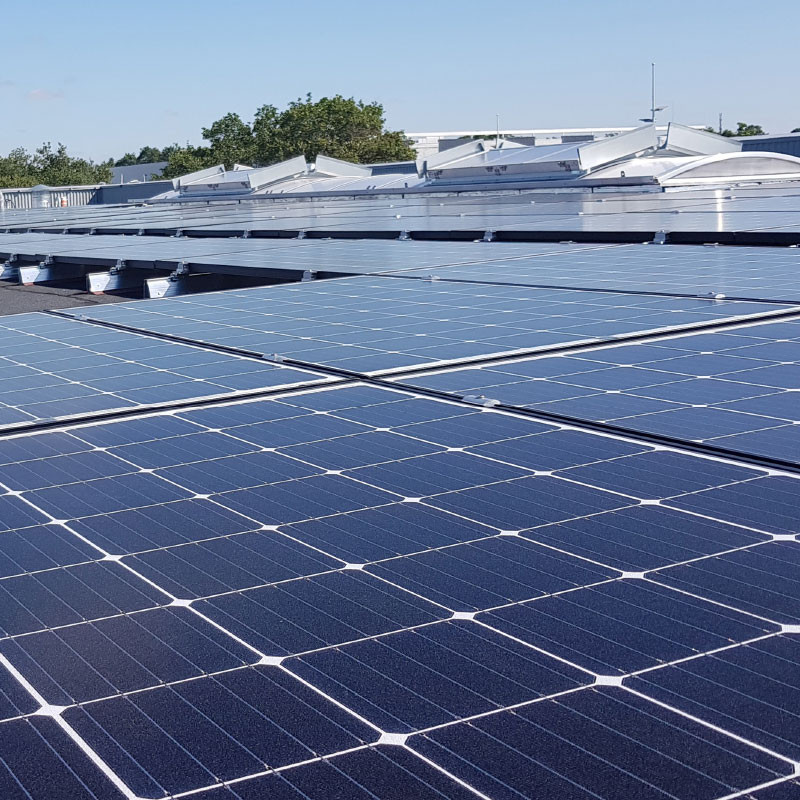 découvrez les avantages des toitures photovoltaïques pour une énergie renouvelable et économique. transformez votre toit en source d'énergie tout en réduisant votre empreinte carbone.