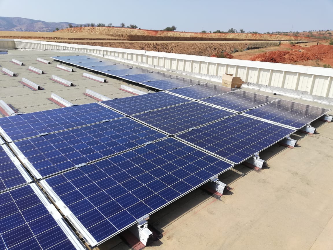 découvrez les avantages de la toiture photovoltaïque : une solution durable et écologique pour produire votre propre électricité tout en valorisant votre habitat. optez pour une énergie renouvelable et réduisez vos factures d'électricité tout en protégeant l'environnement.