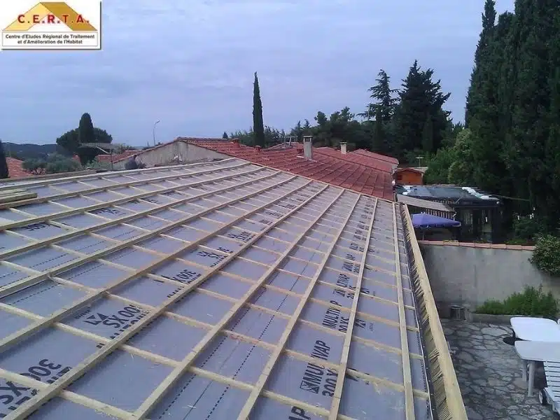 découvrez nos services spécialisés en toiture sud, adaptés à tous vos besoins en rénovation et entretien. bénéficiez d'une expertise de qualité pour assurer la durabilité et l'esthétique de votre toiture. contactez-nous pour un devis personnalisé !