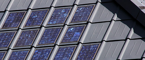 découvrez les tuiles photovoltaïques, une solution innovante et esthétique pour produire de l'énergie solaire tout en préservant l'apparence de votre toiture. combinez performance énergétique et design pour un habitat durable.