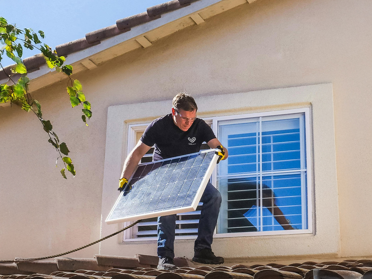 découvrez notre large gamme de panneaux solaires et d'équipements pour optimiser votre consommation d'énergie. profitez des meilleures offres sur la vente de solutions solaires et contribuez à un avenir durable tout en réduisant vos factures d'électricité.