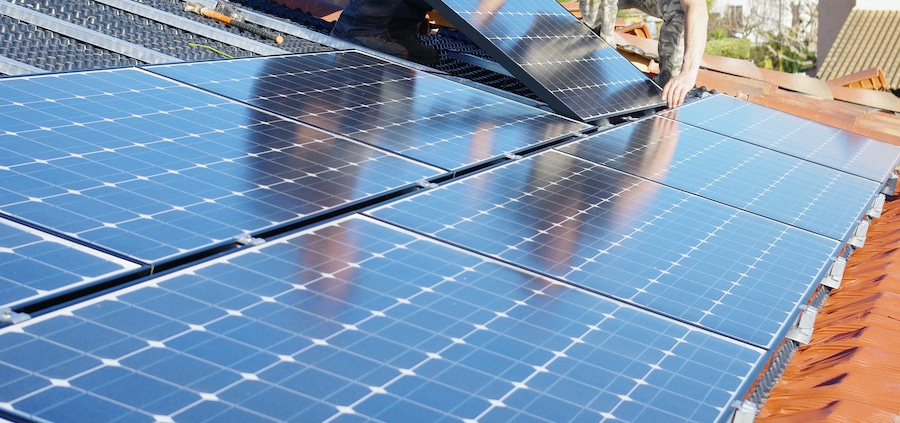 découvrez nos solutions pour acheter des panneaux solaires de haute qualité. profitez d'économies d'énergie durables et réduisez votre empreinte carbone. faites le choix d'un avenir plus vert dès aujourd'hui !