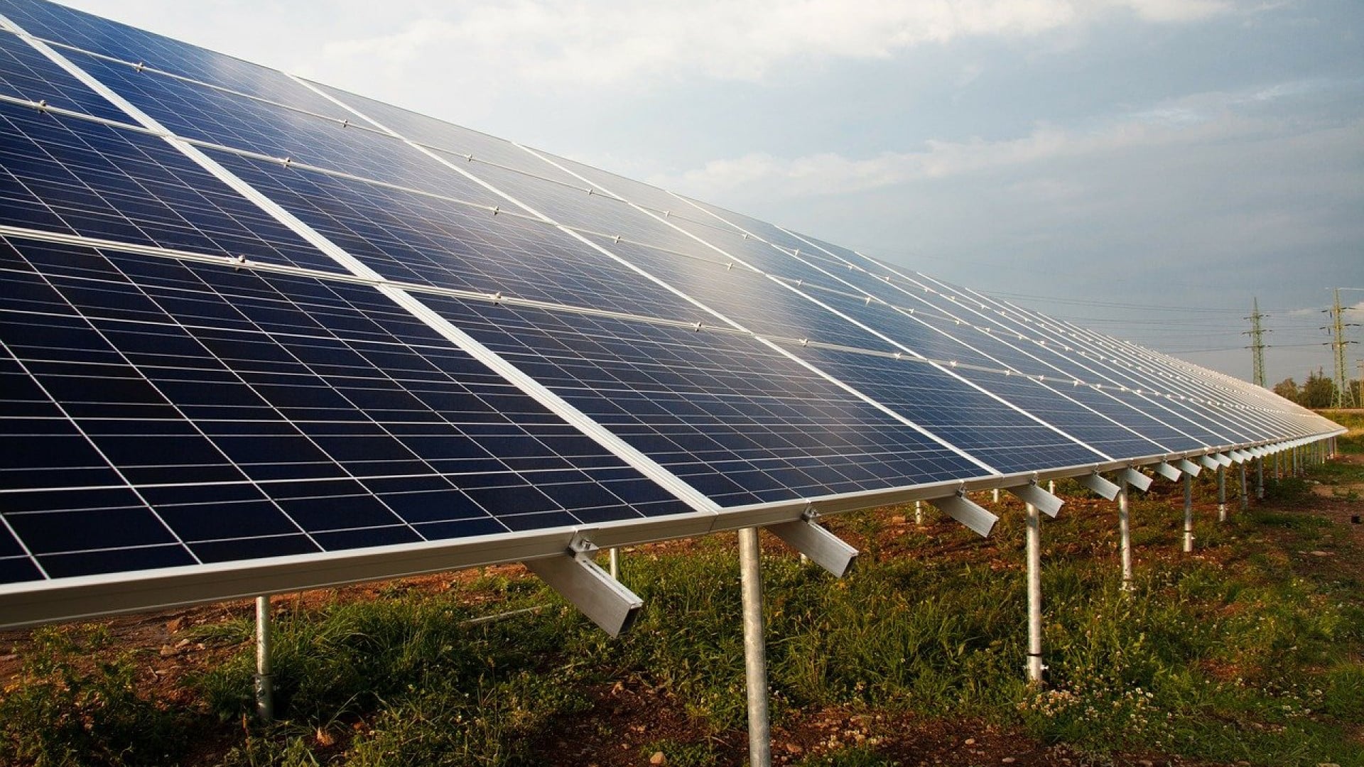 découvrez des solutions d'aide pour l'installation de panneaux solaires en normandie. optimisez votre projet énergétique tout en bénéficiant de subventions et d'assistance personnalisée pour un avenir durable.