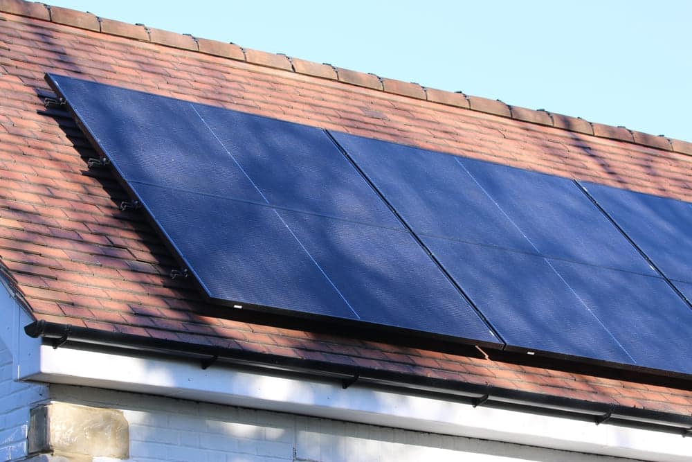 découvrez notre service d'aide pour l'installation de panneaux solaires en région paca. optimisez votre consommation d'énergie et bénéficiez d'un accompagnement personnalisé pour des solutions écologiques et durables.