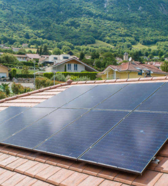 découvrez les aides disponibles pour l'installation de panneaux solaires en 2025. profitez des subventions, crédits d'impôt et dispositifs d'accompagnement pour réduire vos coûts et investir dans une énergie renouvelable durable.