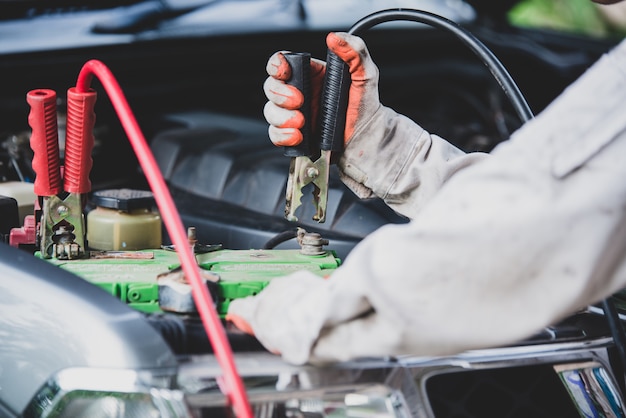 découvrez le monde fascinant de l'auto-électricité : des conseils, des astuces et des tendances pour optimiser les performances de votre véhicule électrique. restez informé des dernières innovations et technologies dans le secteur de l'électromobilité.