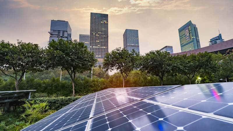 découvrez l'avenir solaire, une perspective innovante sur l'énergie renouvelable. explorez les technologies solaires, les tendances durables et les opportunités pour un avenir plus vert et efficient. joignez-vous à la transition énergétique et participez à la construction d'un monde alimenté par le soleil.