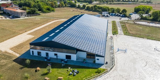 découvrez les avis et tendances sur les toitures photovoltaïques en 2025. évaluez les performances, les avantages et les retours d'expérience des utilisateurs pour faire le meilleur choix pour votre installation solaire.