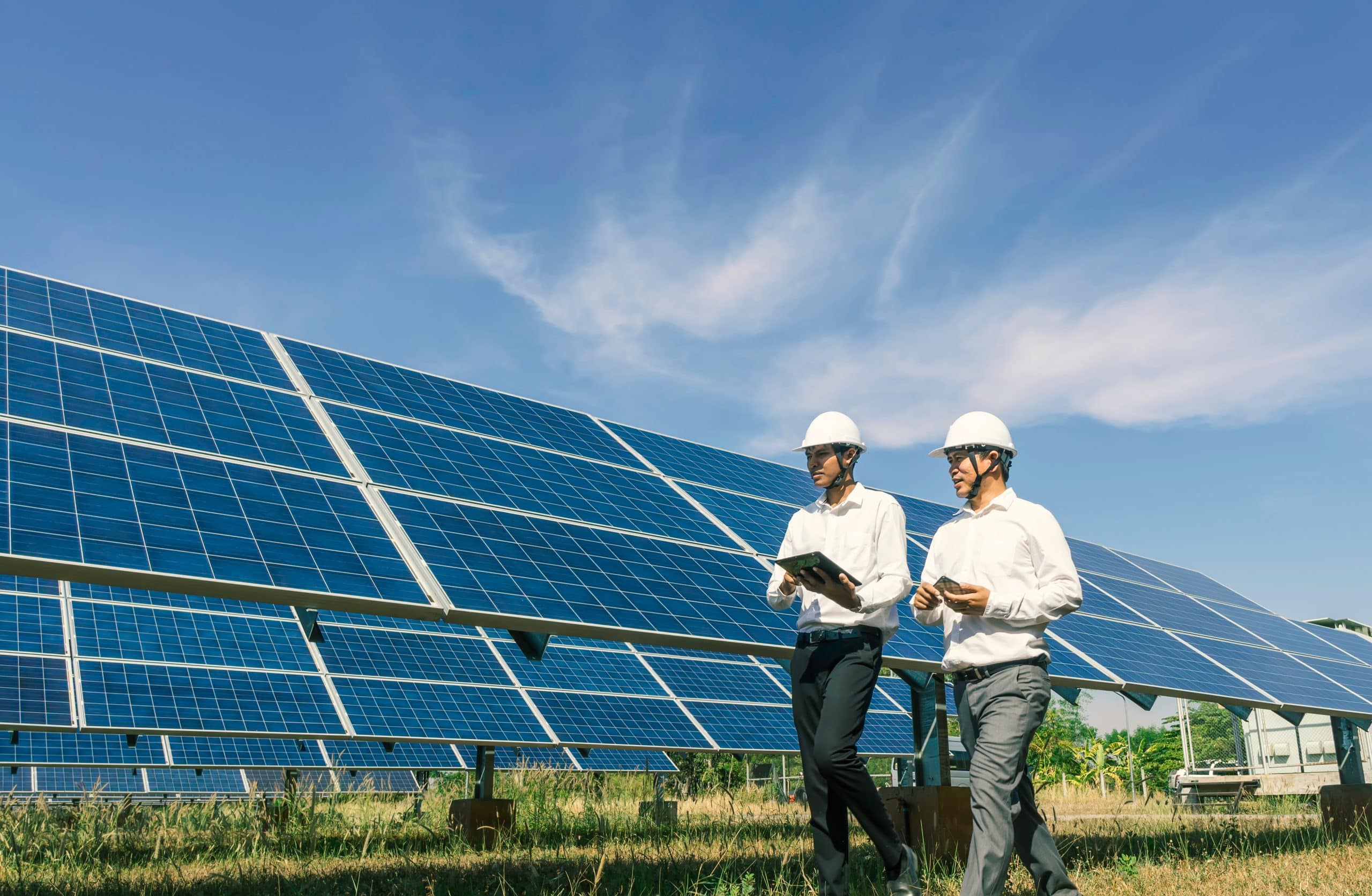 découvrez le bail photovoltaïque, une solution innovante pour exploiter l'énergie solaire tout en garantissant des revenus stables. apprenez comment ce contrat permet aux propriétaires de terrains et d'immeubles de louer leur espace pour des installations solaires, favorisant ainsi la transition énergétique et contribuant à un avenir durable.