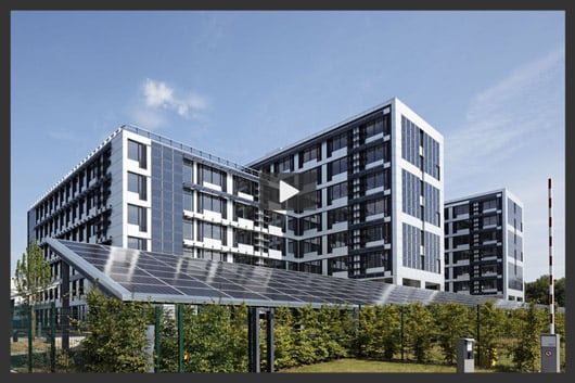découvrez le concept de bâtiment positif, un enjeu majeur pour l'architecture durable. explorez comment ces constructions produisent plus d'énergie qu'elles n'en consomment, alliant confort, efficacité énergétique et respect de l'environnement.