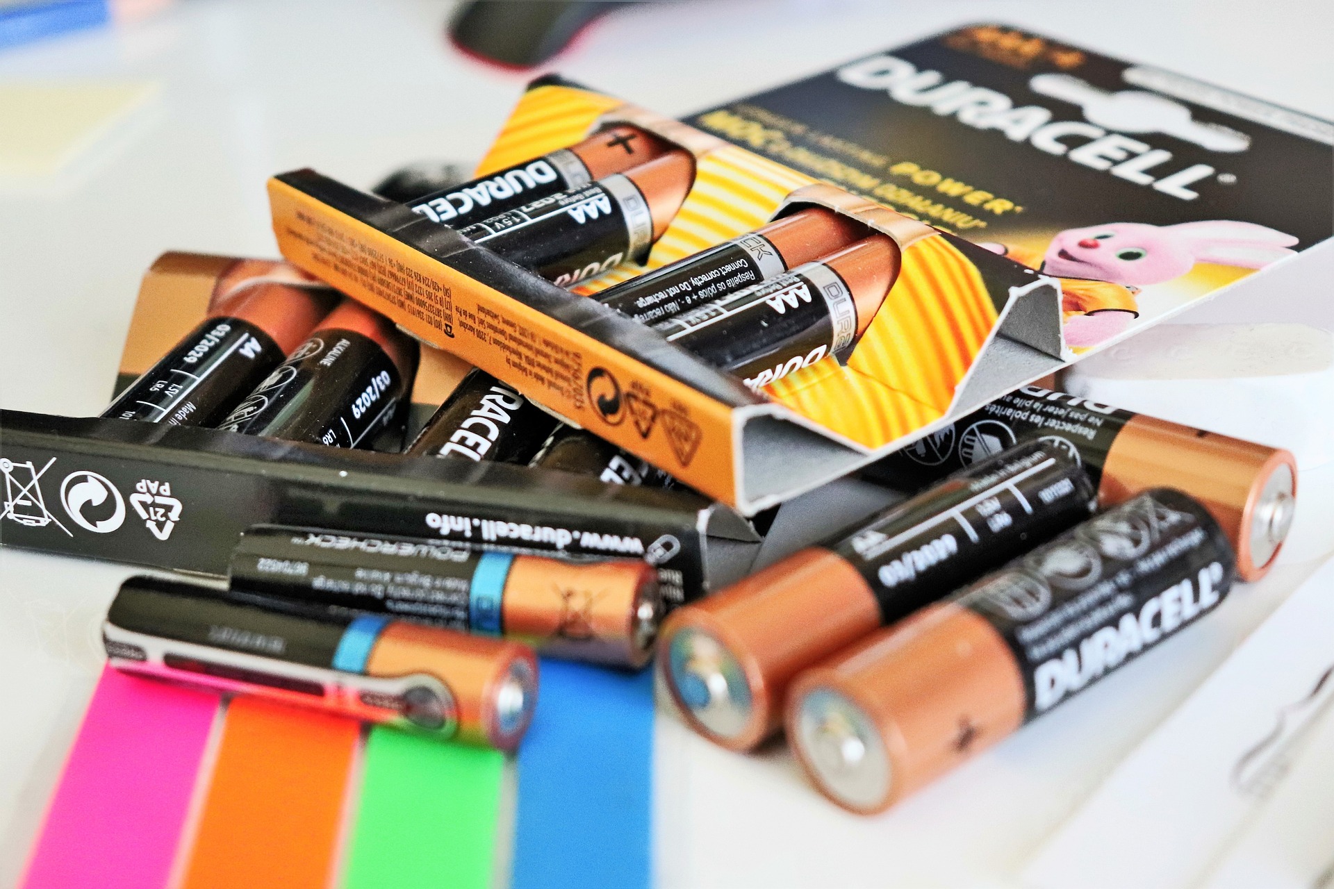 découvrez notre sélection de batteries performantes pour tous vos appareils. que ce soit pour des appareils électroniques, des véhicules, ou des outils, trouvez la batterie idéale qui répond à vos besoins. profitez d'une longue durée de vie et d'une fiabilité à toute épreuve.