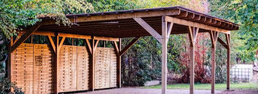 découvrez nos carports en bois, alliant élégance et durabilité. protégez votre véhicule des intempéries tout en embellissant votre extérieur avec des structures en bois de qualité, conçues pour résister au temps.
