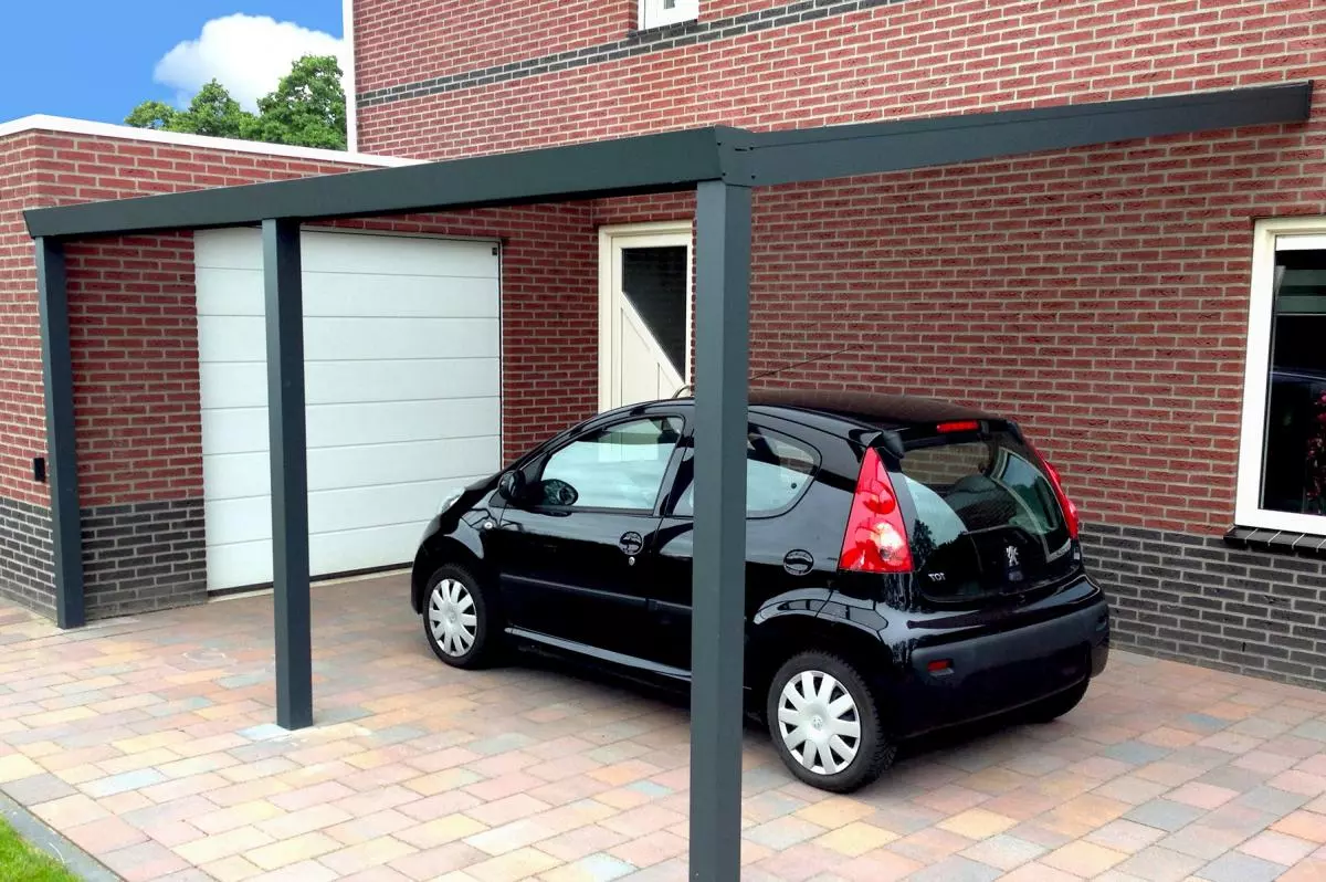découvrez nos carports en normandie, alliant design et fonctionnalité pour protéger votre véhicule des intempéries. profitez d'une solution sur mesure adaptée à votre espace extérieur.