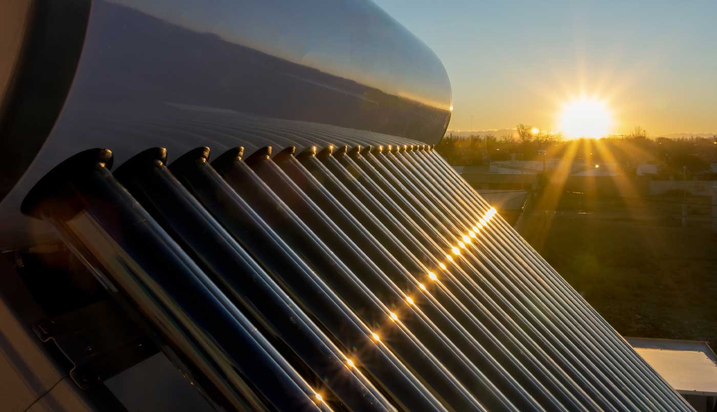 découvrez les avantages du chauffage solaire pour une solution éco-responsable et économique. profitez d'une énergie renouvelable pour chauffer votre maison tout en réduisant votre empreinte carbone. informez-vous sur les systèmes, leur installation et les aides disponibles pour passer à une énergie verte.