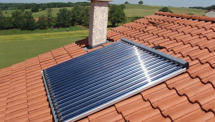 découvrez les avantages du chauffage solaire pour un confort optimal et des économies d'énergie. explorez des solutions écologiques et durables qui maximisent l'efficacité énergétique de votre maison tout en réduisant votre empreinte carbone.