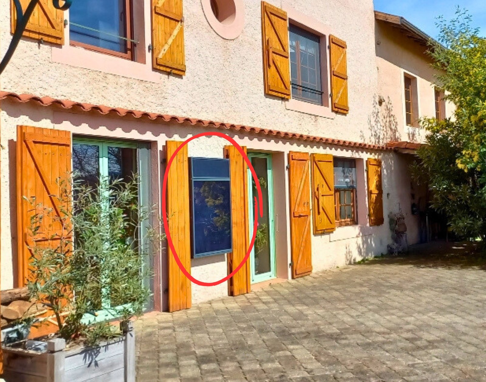 découvrez les avantages du chauffage solaire, une solution écologique et économique pour chauffer votre maison. optimisez votre confort tout en réduisant votre empreinte carbone grâce à des technologies innovantes et durables.