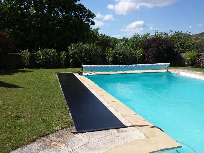 découvrez les avantages du chauffage solaire pour piscine : une solution écologique et économique qui prolonge votre saison de baignade tout en réduisant votre empreinte carbone.
