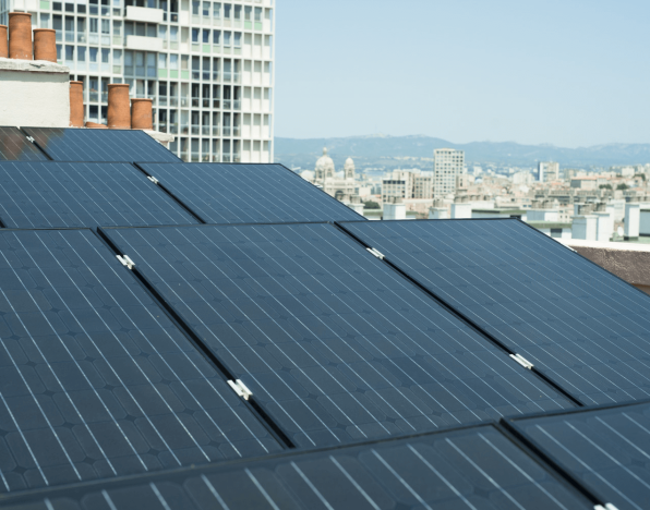 découvrez les avantages du chauffage solaire pour votre serre. optimisez la croissance de vos plantes tout en réduisant vos coûts énergétiques grâce à une solution écologique et durable.