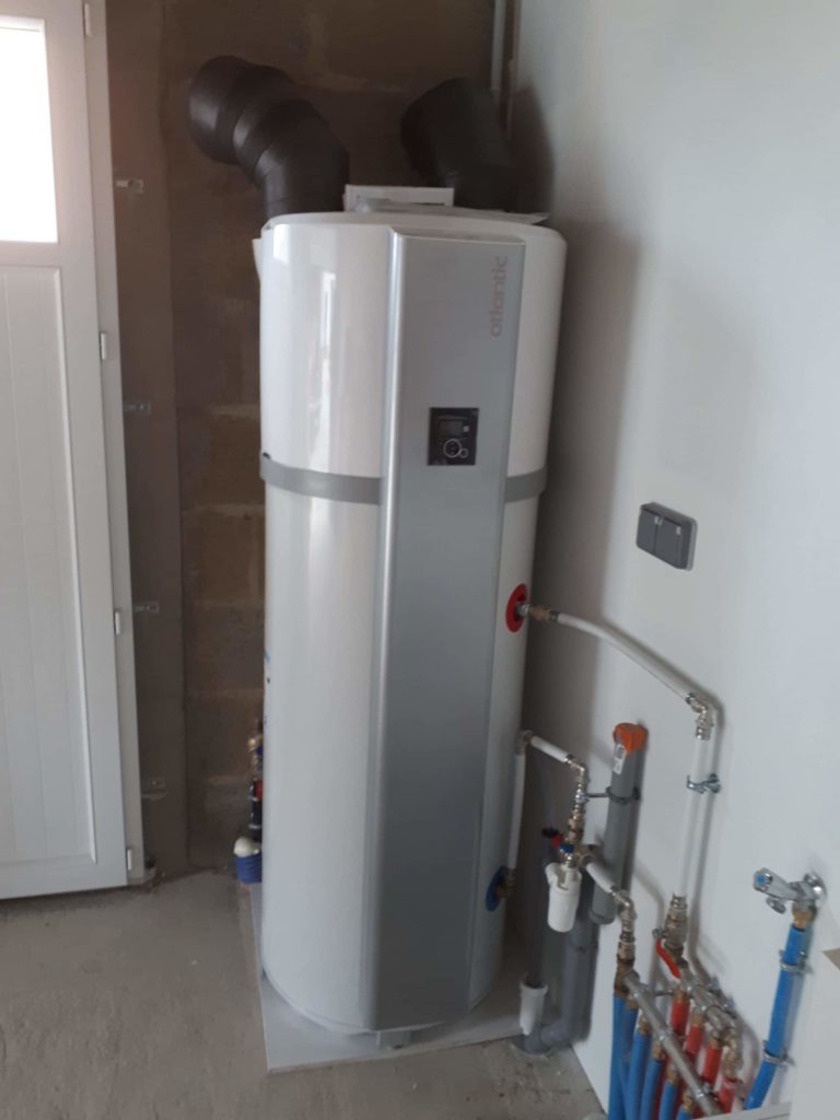 découvrez notre sélection de chauffe-eaux performants et économes en énergie, adaptés à tous vos besoins. profitez d'une eau chaude instantanée et d'une installation facile pour améliorer votre confort au quotidien.