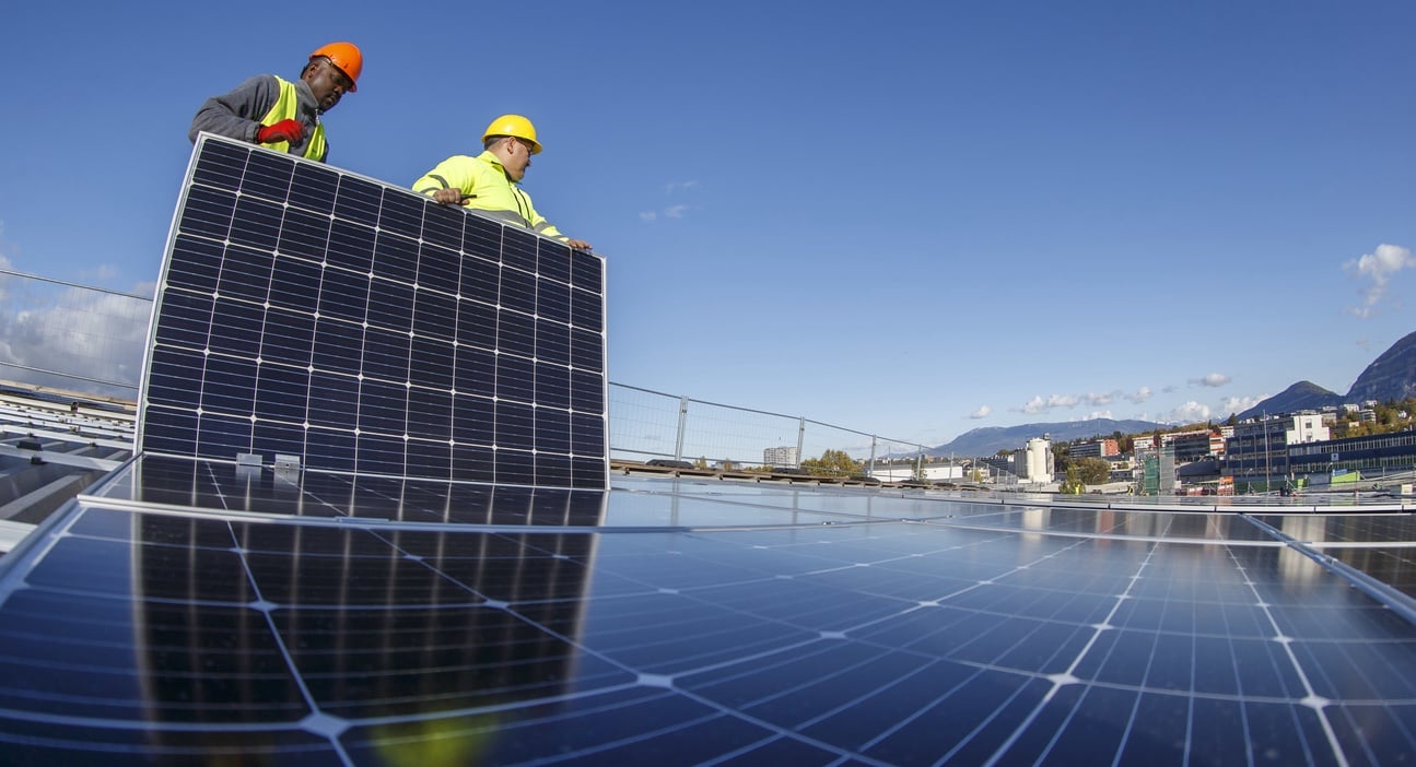 découvrez comment choisir les meilleurs panneaux solaires pour votre maison. ce guide vous aide à comprendre les différents types de panneaux, leur performance, et les critères essentiels à considérer pour maximiser votre investissement et profiter d'une énergie renouvelable durable.