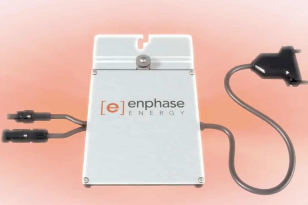 découvrez notre comparatif complet des onduleurs photovoltaïques (pv) pour vous aider à choisir le modèle qui répond le mieux à vos besoins énergétiques. comparez les performances, les prix et les fonctionnalités des meilleurs onduleurs du marché.