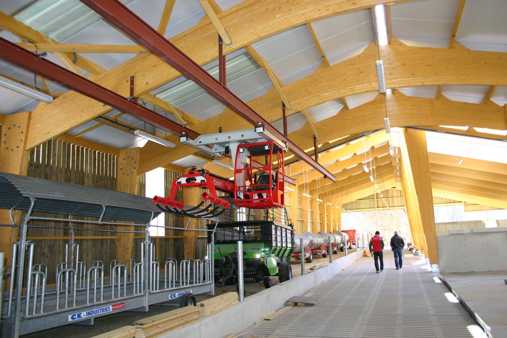découvrez les avantages de la construction bois agricole, une solution durable et écologique pour vos projets agricoles. alliant résistance et performance, le bois offre une alternative innovante pour les bâtiments agricoles, tout en respectant l'environnement. optez pour une construction moderne et fonctionnelle.
