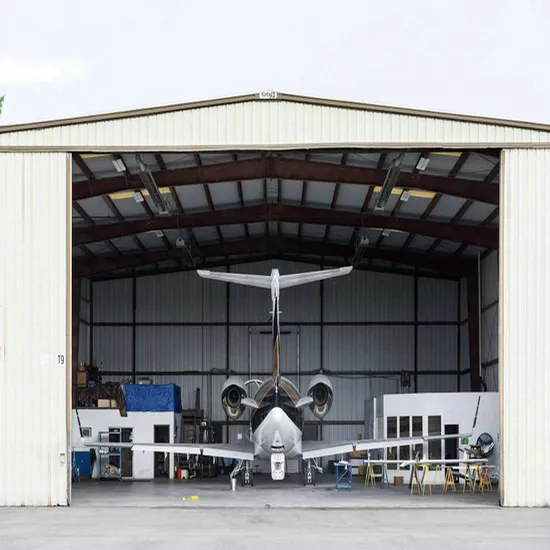 découvrez les facteurs influençant le coût d'un hangar, des matériaux aux travaux de construction, et obtenez des conseils pour optimiser votre budget tout en répondant à vos besoins spécifiques.