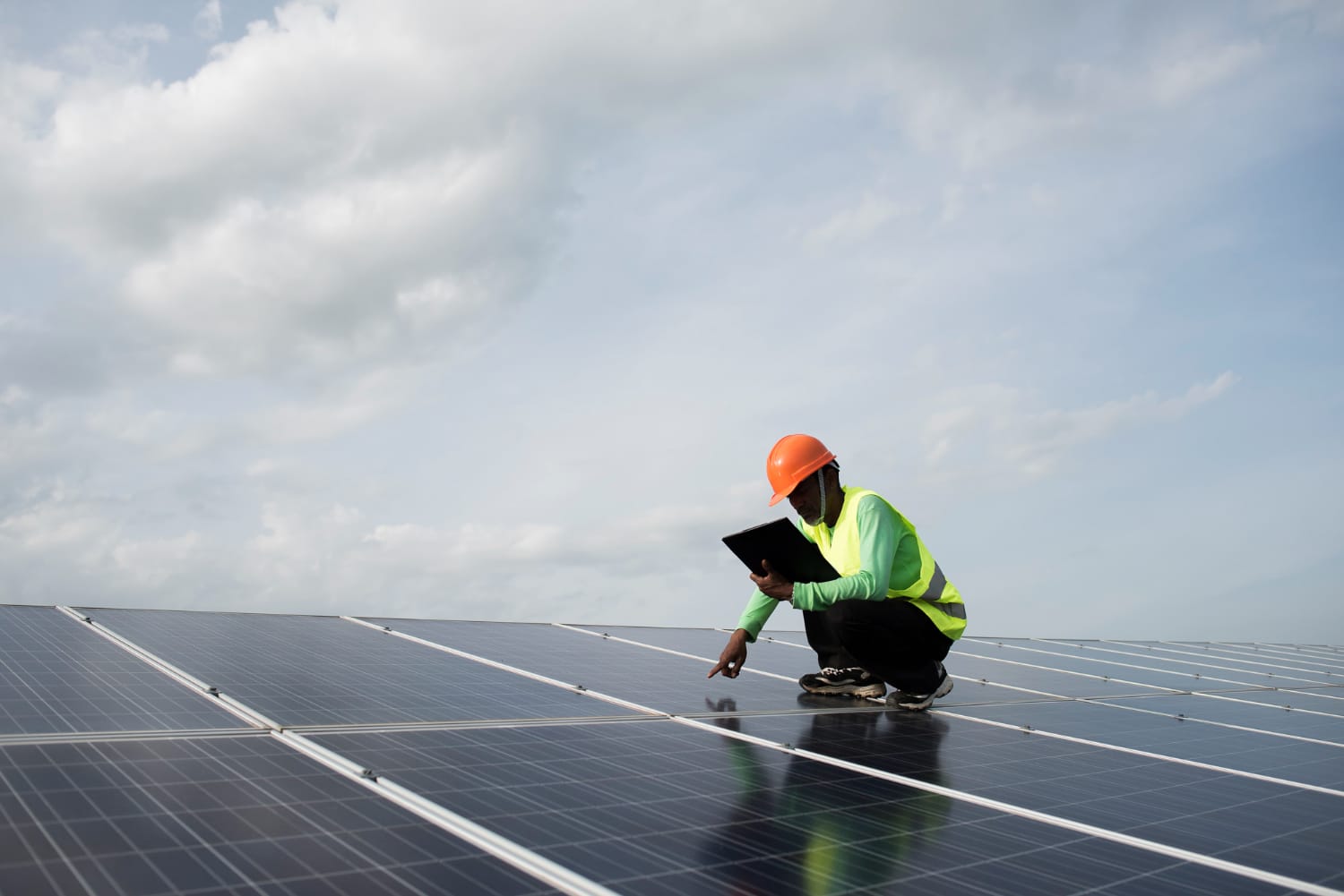 découvrez tout ce qu'il faut savoir sur le coût d'installation d'une centrale solaire de 3 kw. obtenez des estimations précises, les facteurs influençant les prix, et des conseils pour optimiser votre investissement en énergie renouvelable.