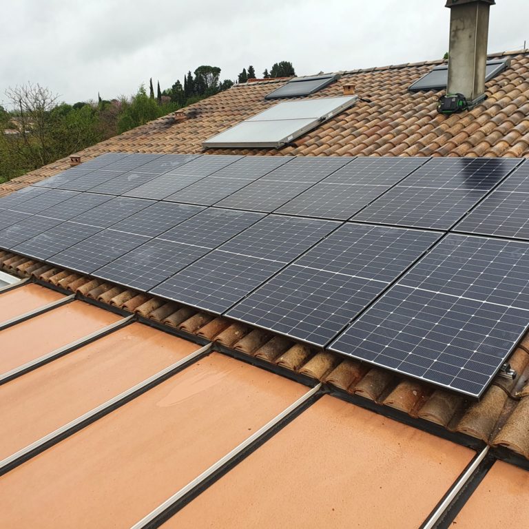 découvrez le coût d'installation d'une centrale photovoltaïque de 6 kwc et optimisez votre investissement énergétique. explorez nos conseils pratiques pour bénéficier d'une énergie renouvelable accessible et rentable.