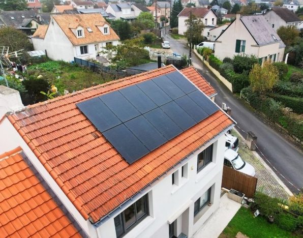 découvrez le coût photovoltaïque et comment investir dans l'énergie solaire peut réduire vos factures d'électricité tout en contribuant à la protection de l'environnement. informez-vous sur les facteurs influençant le prix, les aides disponibles et les bénéfices à long terme.