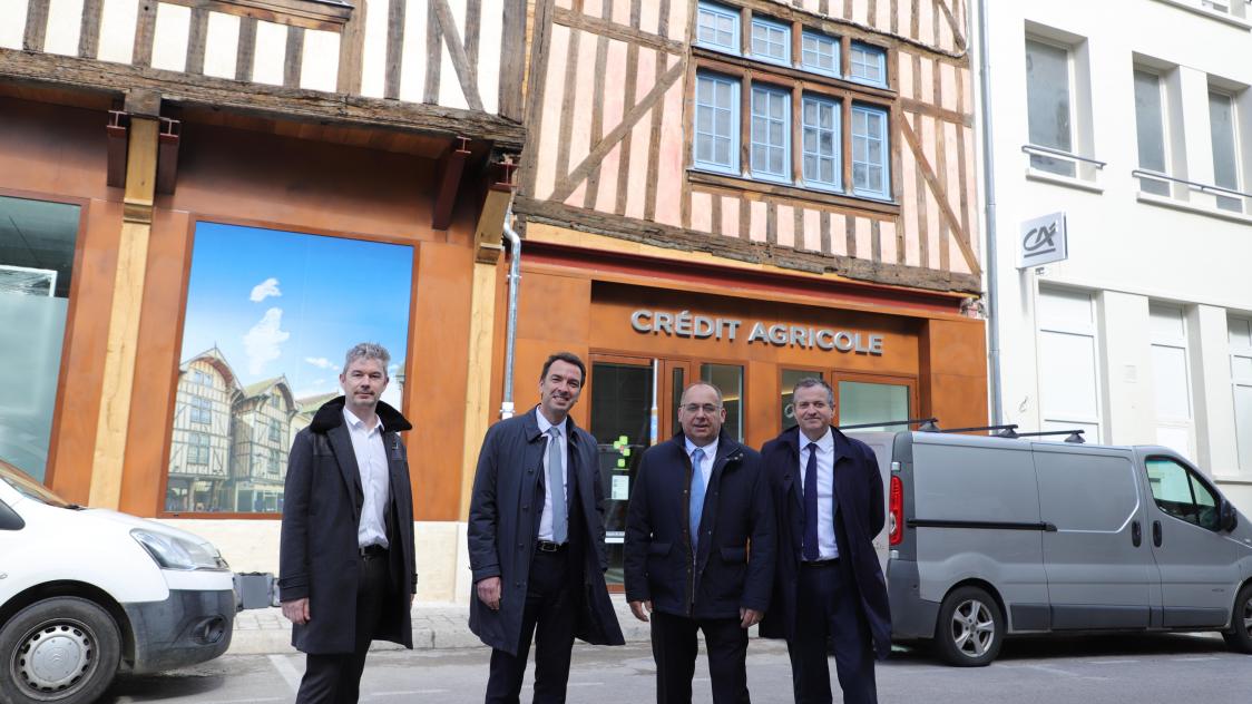 découvrez les services et solutions offerts par crédit agricole se, votre partenaire financier pour tous vos projets. profitez d'une expertise locale et d'une large gamme de produits pour la banque, l'assurance et l'épargne.