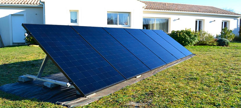 découvrez les dimensions des panneaux photovoltaïques pour optimiser votre installation solaire. apprenez comment choisir le bon format en fonction de vos besoins énergétiques et de l'espace disponible, et maximisez ainsi votre production d'énergie renouvelable.