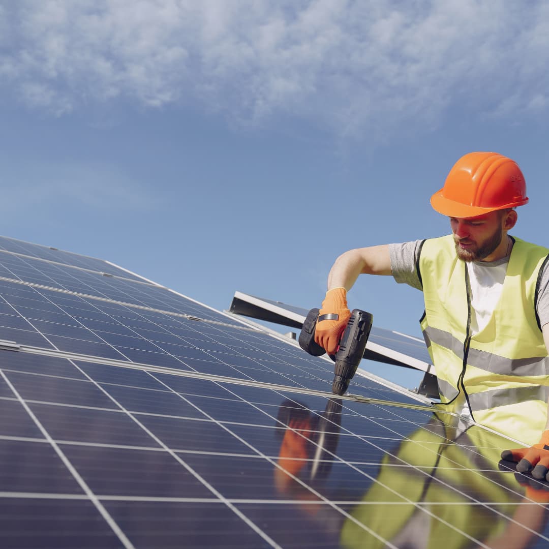 faites appel à notre électricien spécialisé en photovoltaïque pour l'installation et la maintenance de vos panneaux solaires. bénéficiez d'une expertise reconnue pour optimiser votre production d'énergie renouvelable et réduire votre facture d'électricité tout en préservant l'environnement.