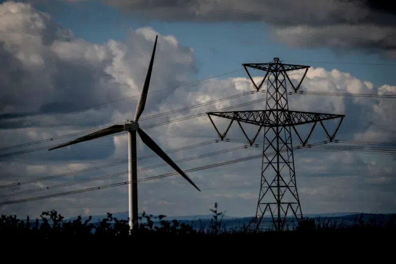 découvrez comment bénéficier de l'électricité gratuite grâce à nos astuces et conseils pratiques. économisez sur votre facture d'énergie tout en adoptant des solutions écologiques et durables. ne manquez pas cette opportunité d'optimiser votre consommation d'électricité!