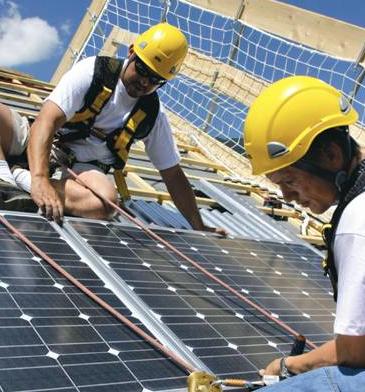 découvrez comment un emprunt photovoltaïque peut financer votre projet d'énergie solaire. profitez d'une solution accessible pour investir dans des panneaux photovoltaïques et réduire votre facture d'électricité tout en préservant l'environnement.