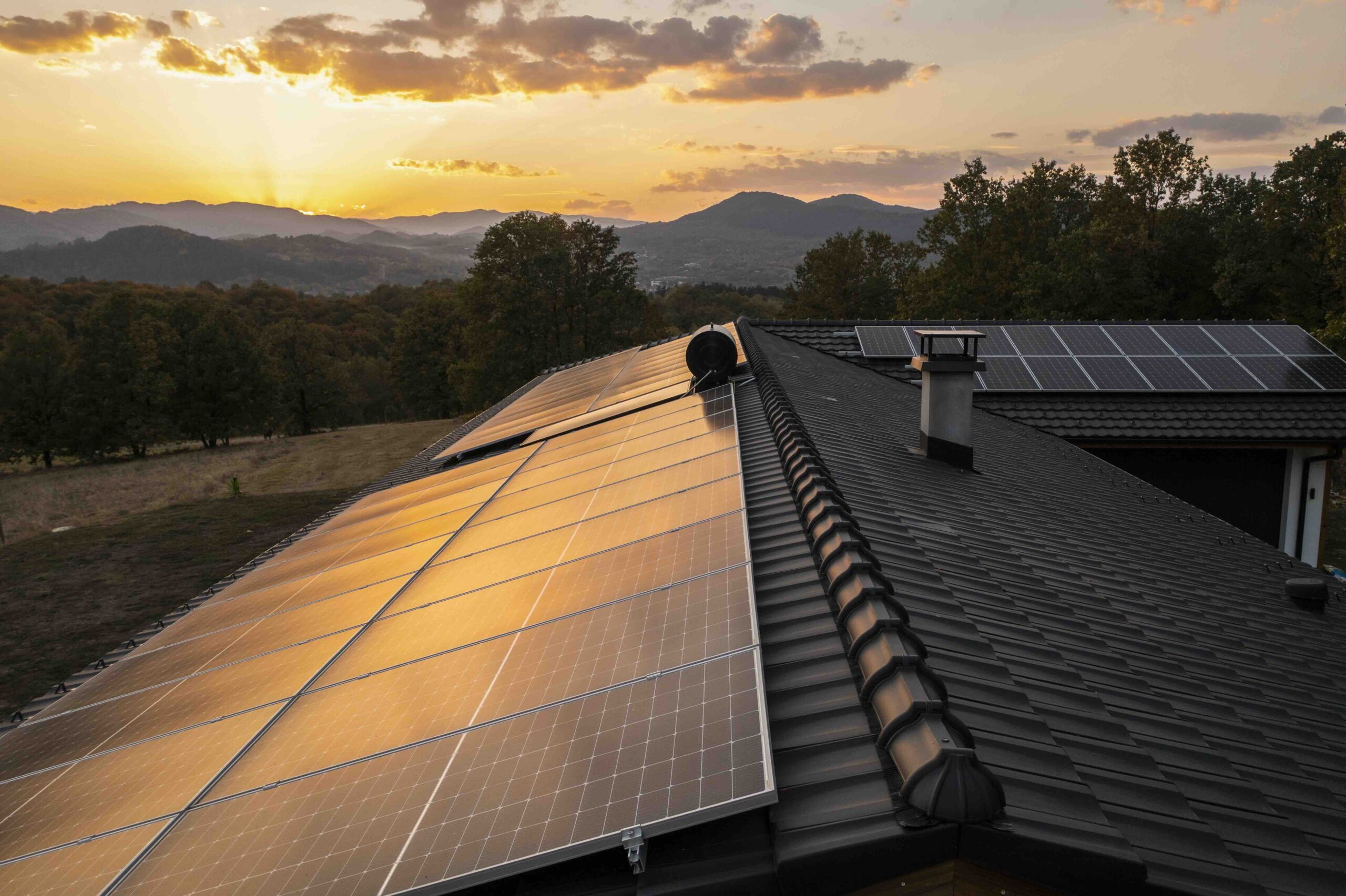 découvrez les avantages de l'énergie solaire, une source d'énergie renouvelable et durable qui réduit vos factures d'électricité tout en préservant l'environnement. apprenez comment investir dans des panneaux solaires pour un avenir plus écologique.