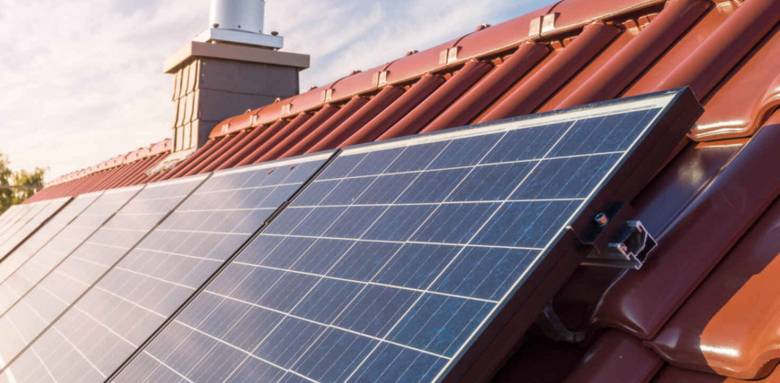découvrez les avantages de l'énergie solaire : une source d'énergie renouvelable et durable qui réduit vos factures d'électricité tout en préservant l'environnement. informez-vous sur les différents systèmes, installations et subventions disponibles pour tirer parti de cette énergie propre.