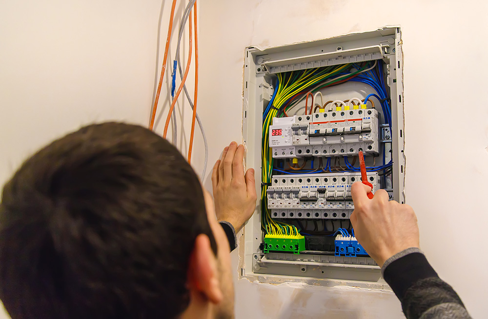 découvrez tout ce qu'il faut savoir sur l'étiquette pv consuel : son importance, son utilisation et comment l'obtenir pour garantir la conformité de vos installations électriques.