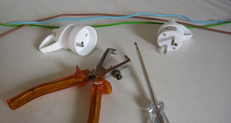 découvrez comment fabriquer votre propre électricité grâce à des méthodes durables et innovantes. apprenez à exploiter les énergies renouvelables, optimiser votre consommation et réduire votre facture d'énergie. transformez votre maison en un espace autonome et respectueux de l'environnement.