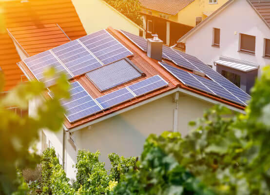 découvrez les fenêtres solaires, une solution innovante pour améliorer l'efficacité énergétique de votre maison. profitez d'une lumière naturelle tout en réduisant votre empreinte carbone. idéales pour un habitat durable et respectueux de l'environnement.