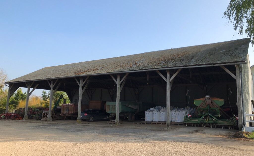 découvrez comment fermer efficacement un hangar en toute sécurité. suivez nos conseils pratiques pour assurer une bonne isolation et protection de vos biens, tout en respectant les normes en vigueur.