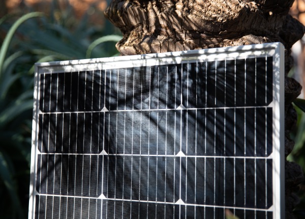 découvrez tout ce qu'il faut savoir sur la fiscalité photovoltaïque : avantages fiscaux, exonérations, crédits d'impôt et dispositifs d'aides pour optimiser votre investissement dans les énergies solaires. informez-vous sur les réglementations en vigueur et maximisez vos retours sur investissement grâce à une installation photovoltaïque.