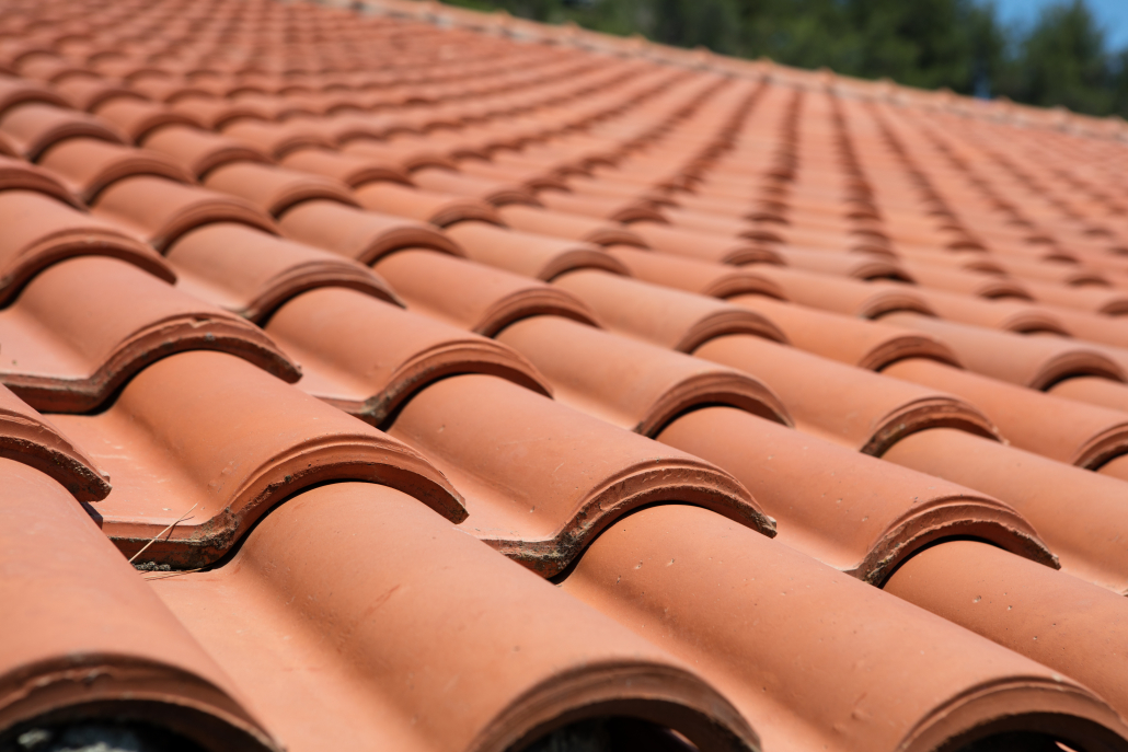 découvrez nos conseils et techniques efficaces pour fixer des tuiles en toute sécurité. que ce soit pour une rénovation, une nouvelle construction ou des réparations, notre guide vous fournit les informations nécessaires pour réussir votre projet de toiture.